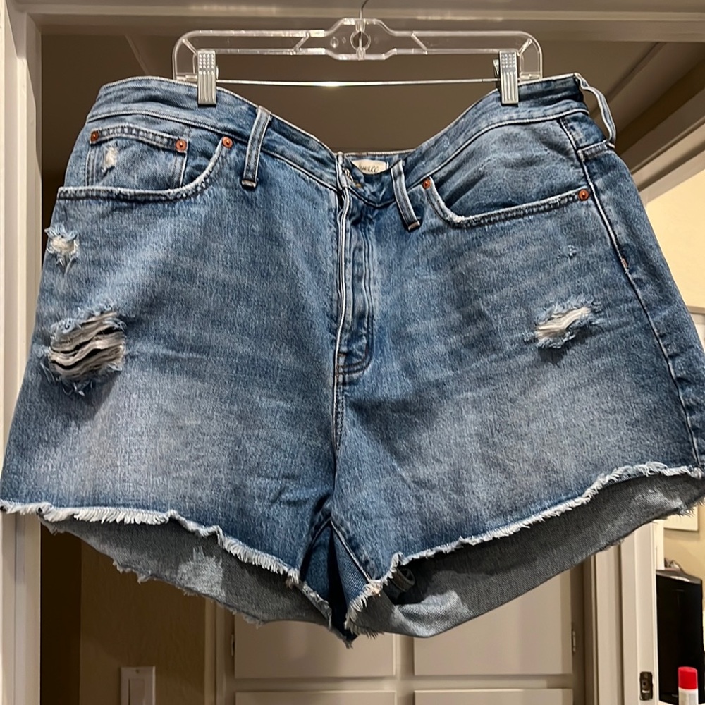 Madewell Relaxed Denim Button Up Shorts